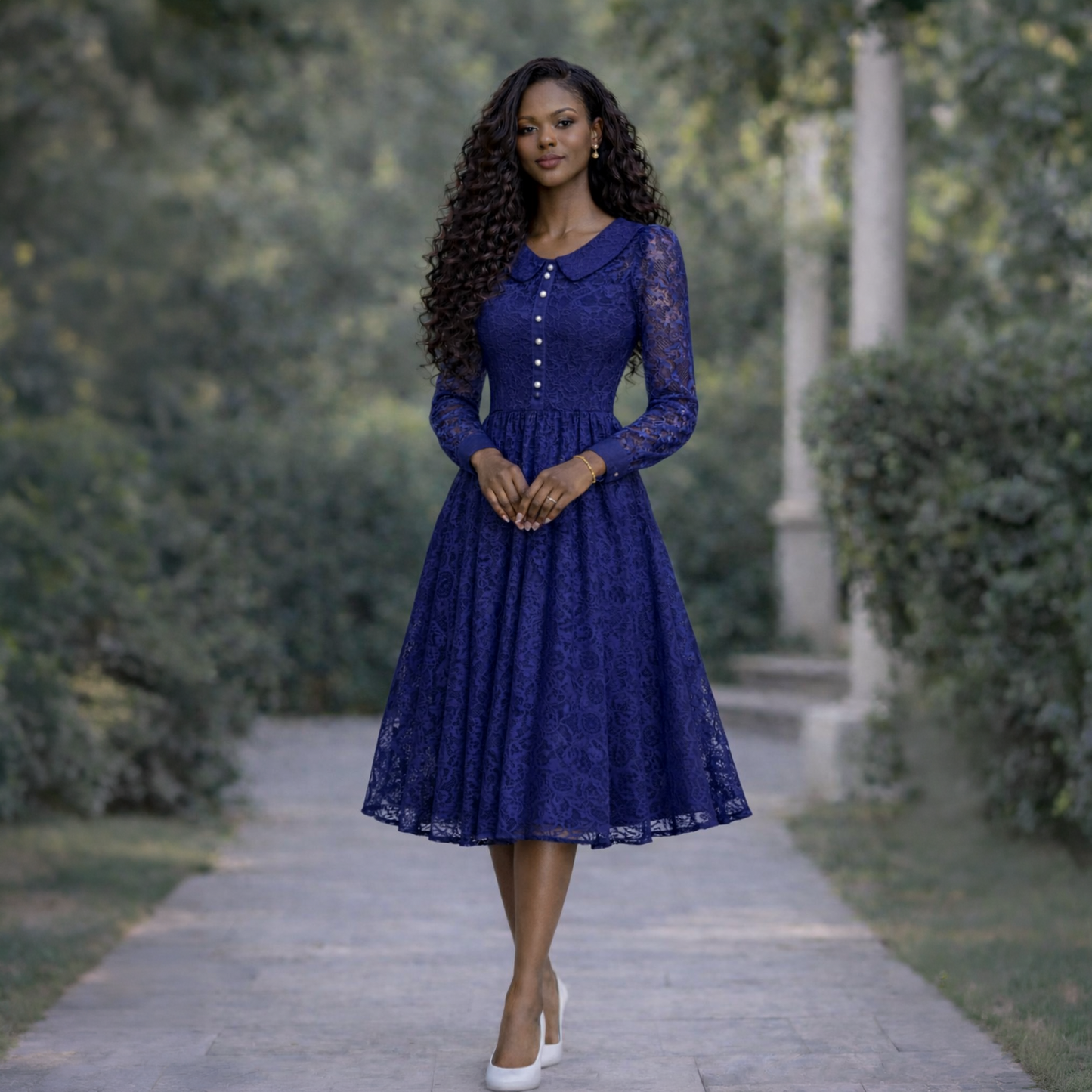 Vestido Midi Estruturado Renda Suíça